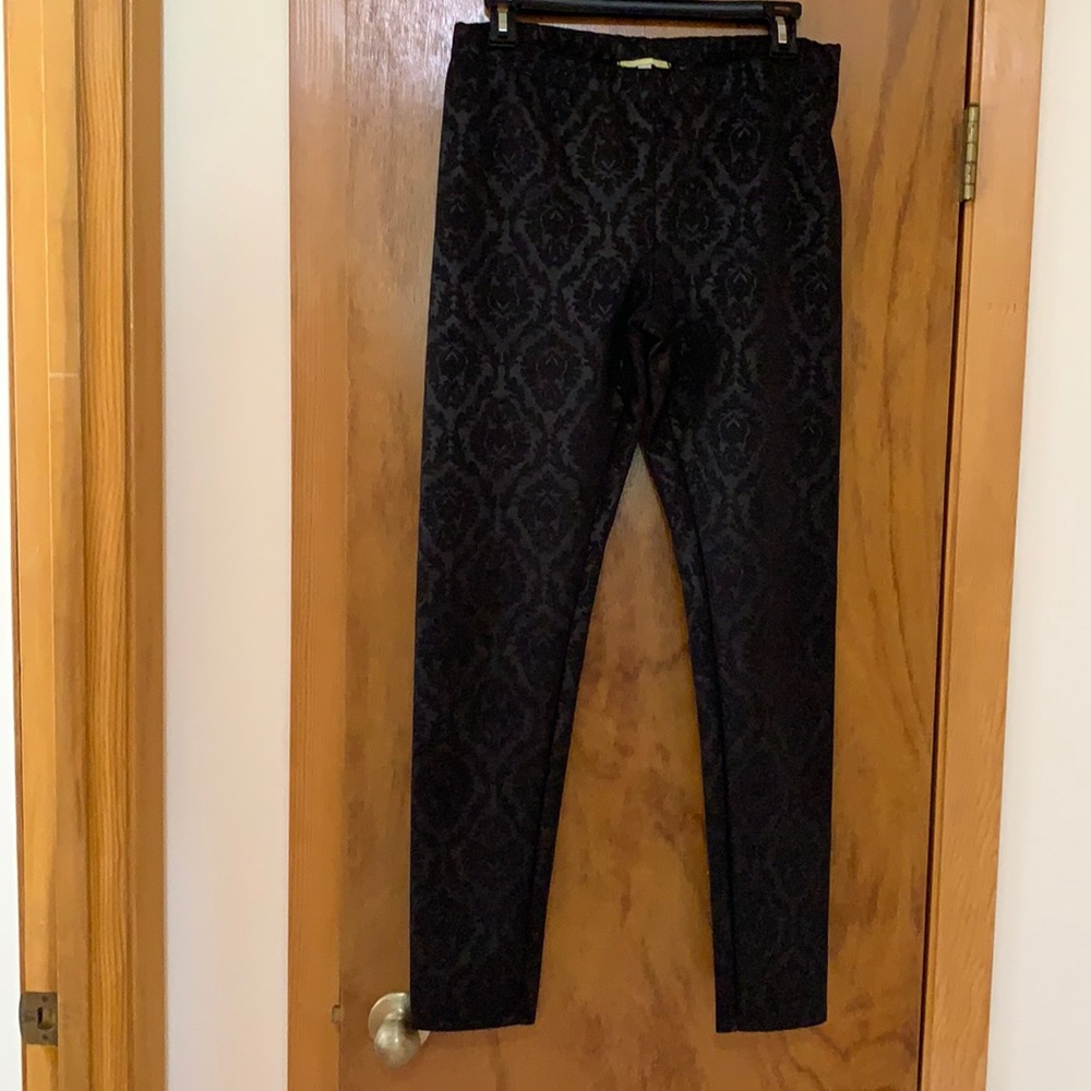 Gianni Bini Women’s Pull-On Pants